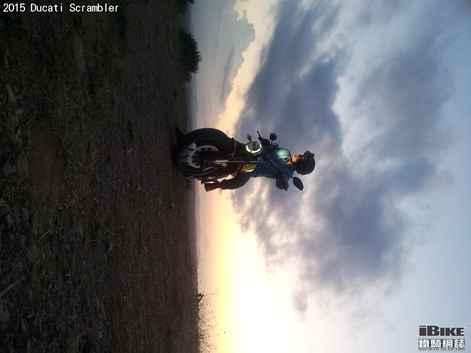 27-59 DUCATI SCRAMBLER
